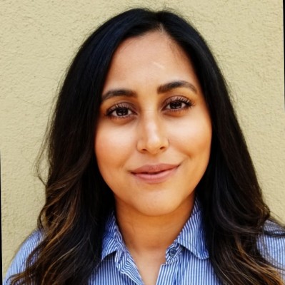 Erika Prasad headshot