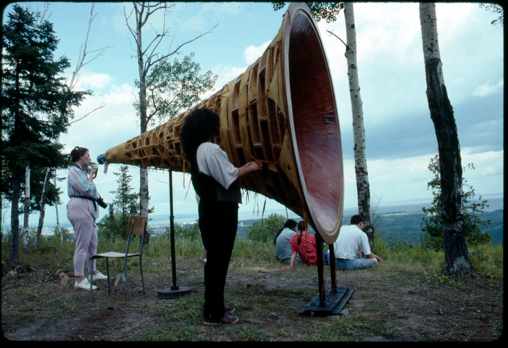 Gathering, Mount Mackay, Fort William First Nations, Thunder Bay, Ontario, 1992 Photo: Michael Beynon. Image Courtesy of the Walter Phillips Gallery, Banff Centre for Arts and Creativity